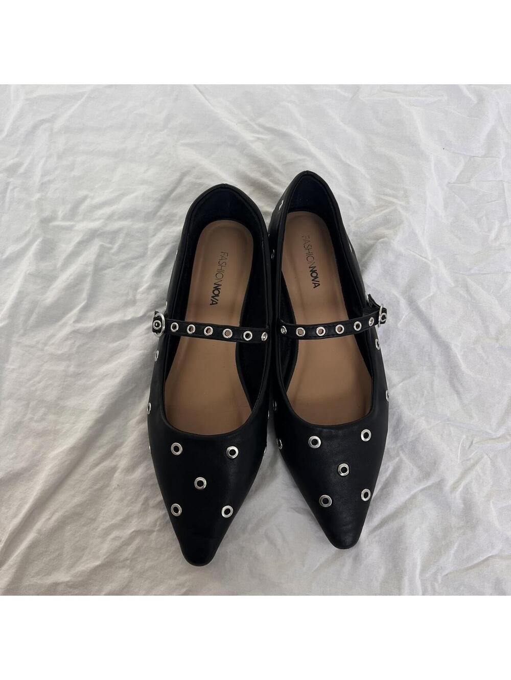 FashionNova Black Studded Pointed-Toe Ballet Flats. Size 9